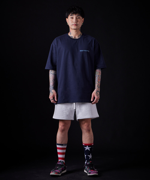 ASTRAL PROJECTION（アストラルプロジェクション）の「[オーバーサイズ]キップスリップ 13番手 綿 ラウンドネック 半袖Tシャツ_ネイビー（Tシャツ/カットソー・メンズ・その他・LARGE/MEDIUM/X-LARGE/XX-LARGE）」の3枚目の写真