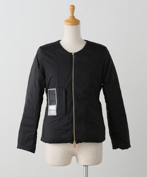 TATRAS CONCEPT STORE(タトラスコンセプトストア)の「【WEB+一部店舗限定】TATRAS / タトラス NOKO ノコ ライトダウンジャケット(ダウンジャケット/コート・レディース・ブラック/アイボリー・MEDIUM/LARGE)」の10枚目の写真