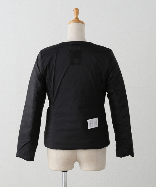 TATRAS CONCEPT STORE(タトラスコンセプトストア)の「【WEB+一部店舗限定】TATRAS / タトラス NOKO ノコ ライトダウンジャケット(ダウンジャケット/コート・レディース・ブラック/アイボリー・MEDIUM/LARGE)」の11枚目の写真