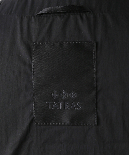 TATRAS CONCEPT STORE(タトラスコンセプトストア)の「【WEB+一部店舗限定】TATRAS / タトラス NOKO ノコ ライトダウンジャケット(ダウンジャケット/コート・レディース・ブラック/アイボリー・MEDIUM/LARGE)」の4枚目の写真