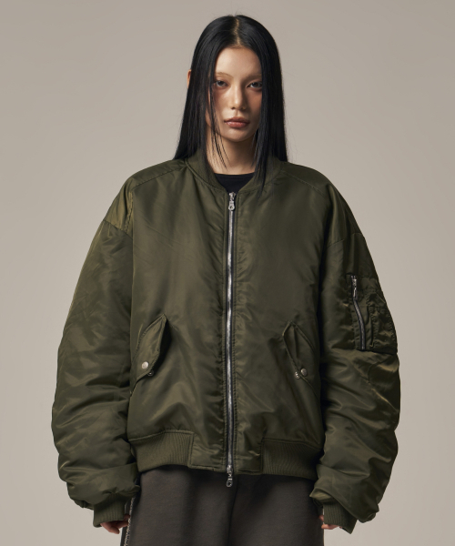 IDWS(アイドンワナセル)の「Plane Shirring Ma-1 Khaki(ブルゾン・レディース・その他・1/2)」の17枚目の写真