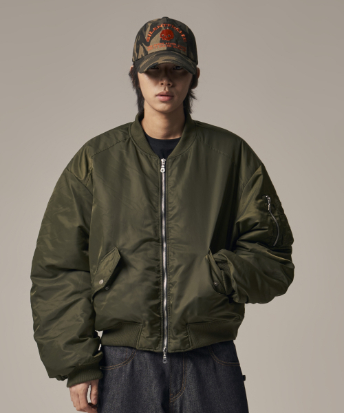 IDWS(アイドンワナセル)の「Plane Shirring Ma-1 Khaki(ブルゾン・レディース・その他・1/2)」の3枚目の写真