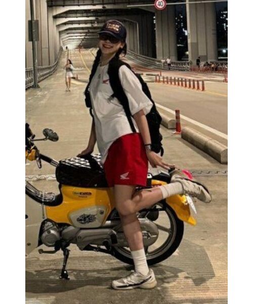PHYPS MOTORCYCLE（フィップスモーターサイクル）の「[2Pack] Original Wing Logo Short Sleeve White / Black（Tシャツ/カットソー・レディース・その他・SMALL/X-LARGE/MEDIUM/LARGE）」の10枚目の写真