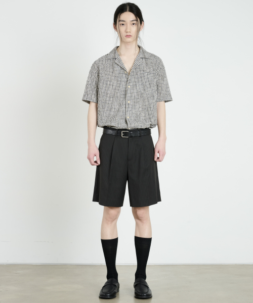DUSTYWHITE(ダスティーホワイト)の「ブラックピンストライプショートパンツ(その他パンツ・メンズ・その他・SMALL/MEDIUM/LARGE)」の4枚目の写真