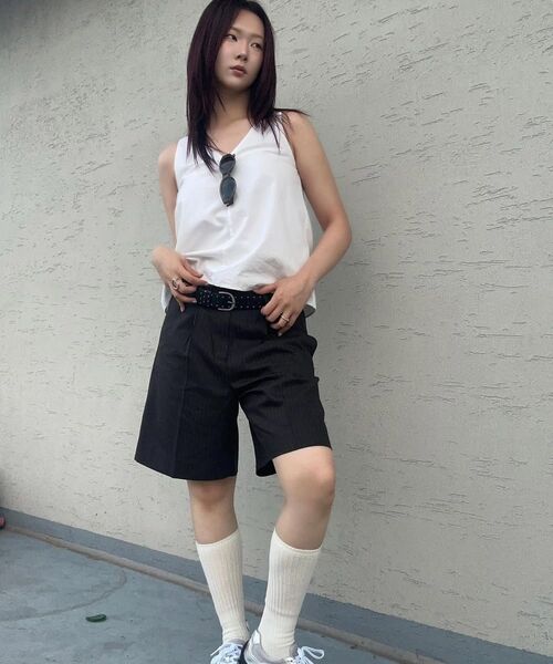 DUSTYWHITE(ダスティーホワイト)の「ブラックピンストライプショートパンツ(その他パンツ・メンズ・その他・SMALL/MEDIUM/LARGE)」の11枚目の写真