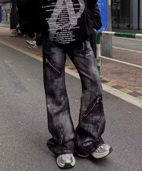 Ressaca(レサーカ)の「ジップデザインフレアデニムパンツ(デニムパンツ・メンズ・ブラック・XL/M/L)」の7枚目の写真