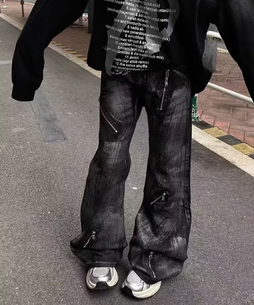 Ressaca(レサーカ)の「ジップデザインフレアデニムパンツ(デニムパンツ・メンズ・ブラック・XL/M/L)」の6枚目の写真