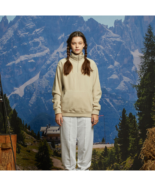 BALANT(バラント)の「ホープアンドファッション ハーフジップTシャツ - ベージュ(その他トップス・メンズ・その他・MEDIUM/LARGE)」の2枚目の写真