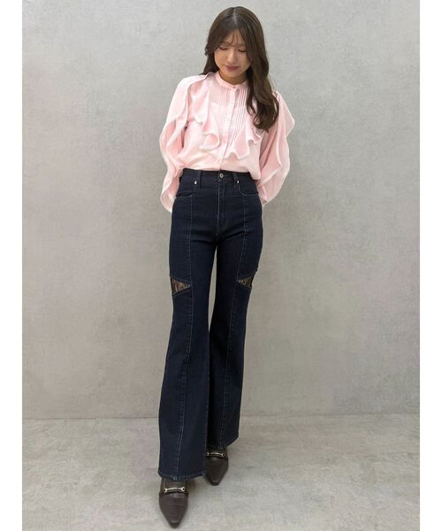 MERCURYDUO（マーキュリーデュオ）の「レーストリミングカットアウトデニムパンツ（デニムパンツ・レディース・ブルー/インディゴブルー・MEDIUM/SMALL）」の6枚目の写真