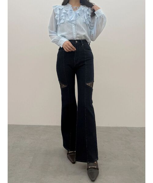 MERCURYDUO（マーキュリーデュオ）の「レーストリミングカットアウトデニムパンツ（デニムパンツ・レディース・ブルー/インディゴブルー・MEDIUM/SMALL）」の15枚目の写真