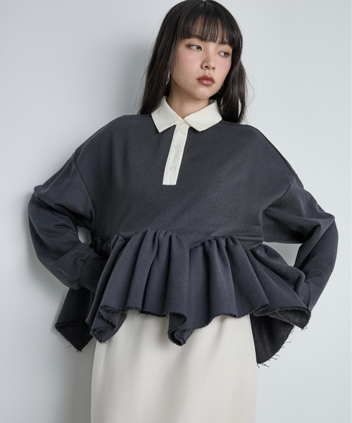 THE YOn（ザヨン）の「イレギュラーヘムペプラムラガーポロトップス（スウェット・レディース・チャコールグレー/グレー/キャメル・FREE）」の21枚目の写真