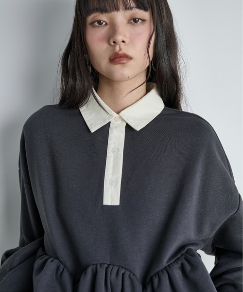 THE YOn（ザヨン）の「イレギュラーヘムペプラムラガーポロトップス（スウェット・レディース・チャコールグレー/グレー/キャメル・FREE）」の22枚目の写真