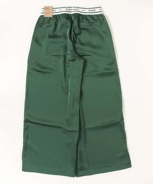 NIKE（ナイキ）の「NIKE AS W NSW OFFLN WVN STN PANT / ナイキ ウィメンズ NSW OFFLN ウーヴン STN パンツ 【SP】（その他パンツ・レディース・グリーン/ブラック・L/M/S）」の19枚目の写真