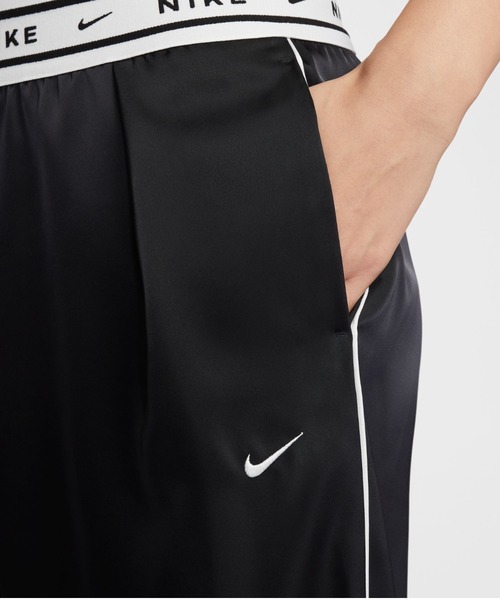 NIKE（ナイキ）の「NIKE AS W NSW OFFLN WVN STN PANT / ナイキ ウィメンズ NSW OFFLN ウーヴン STN パンツ 【SP】（その他パンツ・レディース・グリーン/ブラック・L/M/S）」の4枚目の写真