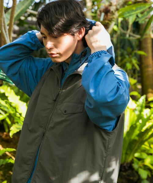 EKAL（エカル）の「『UR TECH』ナイロンタッサーベスト（ナイロンジャケット・メンズ・ネイビー/グレー・LARGE/MEDIUM）」の2枚目の写真