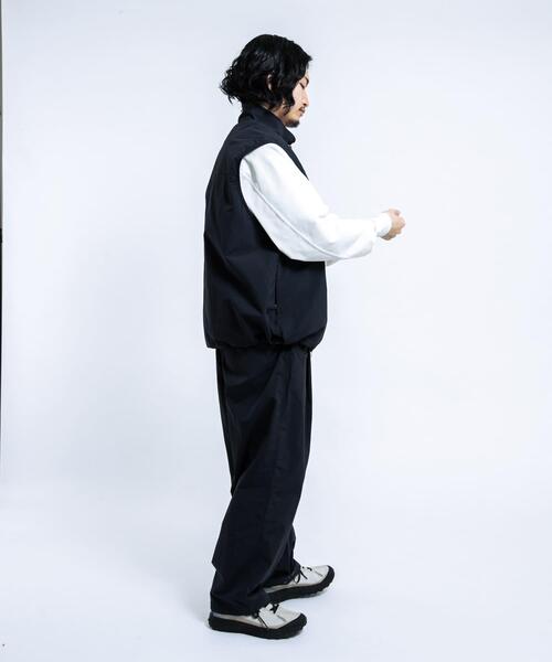 EKAL（エカル）の「『UR TECH』ナイロンタッサーベスト（ナイロンジャケット・メンズ・ネイビー/グレー・LARGE/MEDIUM）」の10枚目の写真