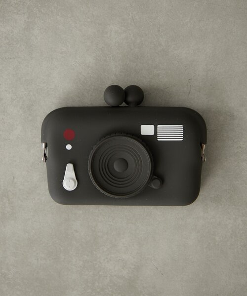 Actually（アクチュアリー）の「DO-MO CAMERA　カメラ型のポーチ（ポーチ・レディース・ブラック/グレー・0）」の6枚目の写真