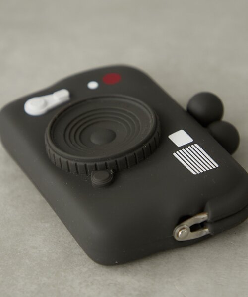 Actually（アクチュアリー）の「DO-MO CAMERA　カメラ型のポーチ（ポーチ・レディース・ブラック/グレー・0）」の8枚目の写真