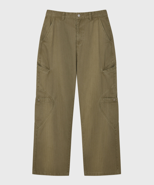 KIIMUIR(キミュア)の「ヘリンボーンコットンカーゴパンツ_ベージュ(その他パンツ・メンズ・ベージュ・MEDIUM/LARGE)」の2枚目の写真