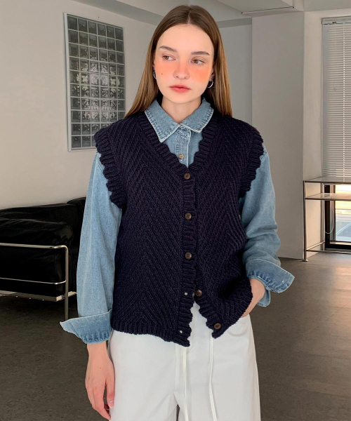 VASCARA（バスカラ）の「Wave Knit Open Vest (3colors)（ベスト・レディース・カーキ/ネイビー・FREE）」の3枚目の写真