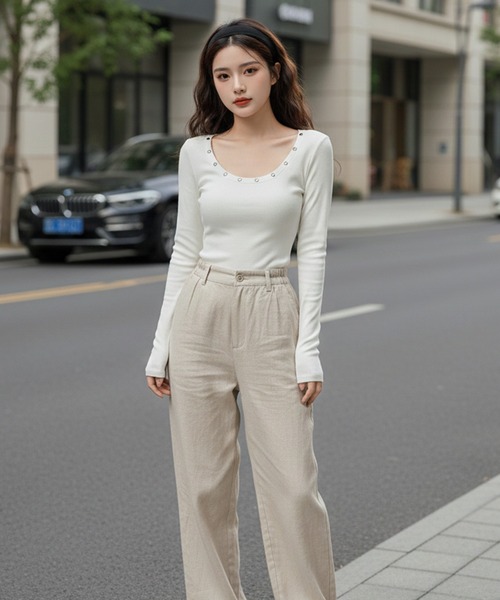 Pt18kg(プラチナイチハチキログラム)の「飾りボタン付きUネックフィットトップス(Tシャツ/カットソー・レディース・ホワイト/ブラウン/ブラック/グレー・FREE)」の14枚目の写真