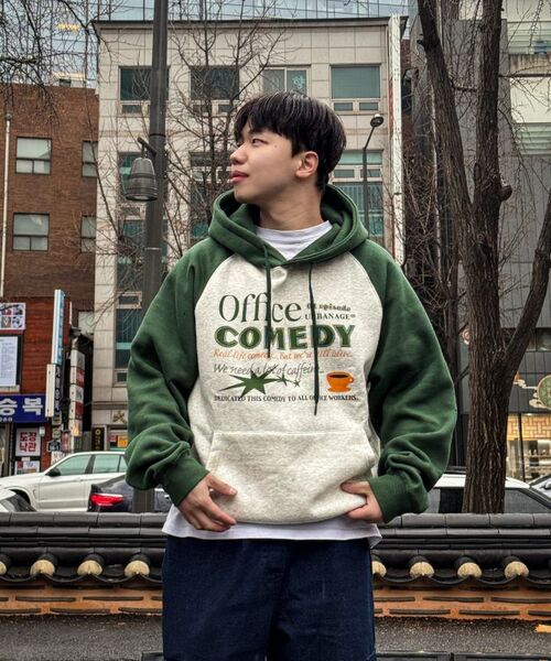 URBANAGE(アーバンエイジ)の「オフィス ナグラン オーバー 起毛 フード_グリーン(パーカー・レディース・その他・LARGE/MEDIUM)」の12枚目の写真