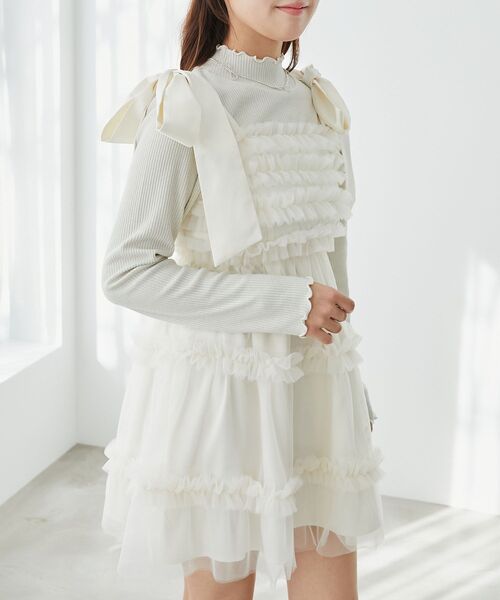 MAJESTIC LEGON(マジェスティックレゴン)の「ハイネックパフスリーブトップス(Tシャツ/カットソー・レディース・ブラック/アイボリー/ブラック系その他・MEDIUM)」の7枚目の写真