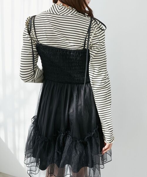 MAJESTIC LEGON(マジェスティックレゴン)の「ハイネックパフスリーブトップス(Tシャツ/カットソー・レディース・ブラック/アイボリー/ブラック系その他・MEDIUM)」の12枚目の写真