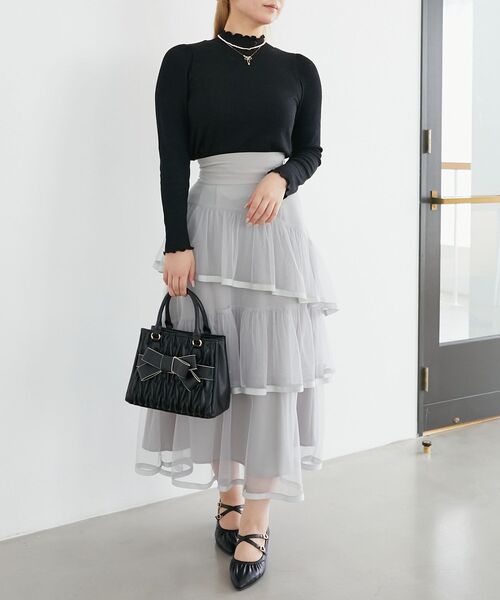 MAJESTIC LEGON(マジェスティックレゴン)の「ハイネックパフスリーブトップス(Tシャツ/カットソー・レディース・ブラック/アイボリー/ブラック系その他・MEDIUM)」の14枚目の写真