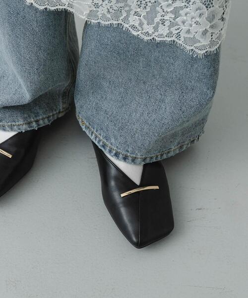 SENSE OF PLACE by URBAN RESEARCH(センスオブプレイスバイアーバンリサーチ)の「『抗菌』スクエアカットフラットシューズ(その他シューズ・レディース・ブラウン/アイボリー/ブラック・LARGE/SMALL/MEDIUM)」の6枚目の写真