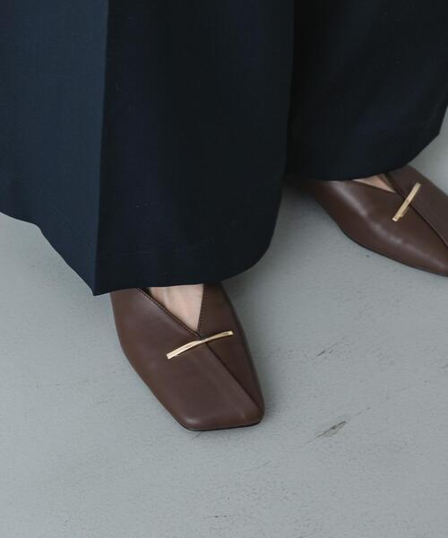 SENSE OF PLACE by URBAN RESEARCH(センスオブプレイスバイアーバンリサーチ)の「『抗菌』スクエアカットフラットシューズ(その他シューズ・レディース・ブラウン/アイボリー/ブラック・LARGE/SMALL/MEDIUM)」の13枚目の写真