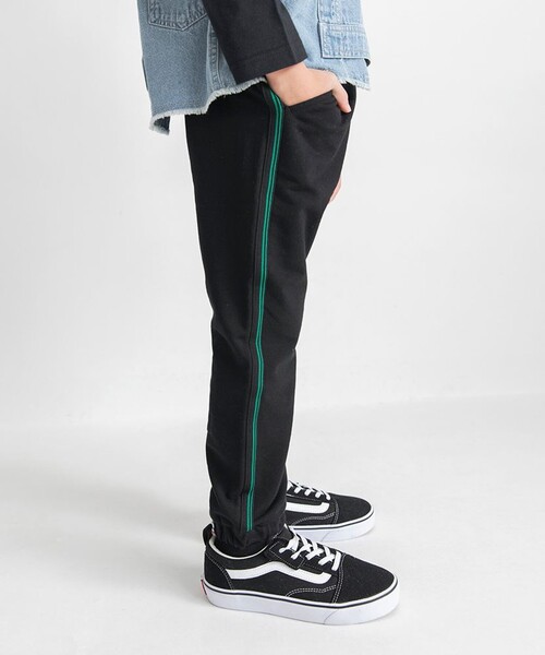 BRANSHES（ブランシェス）の「【サイドライン入り】ジョガーパンツ（その他パンツ・キッズ・ブルー/ブラック・150/90/120/140/100/130/110/80/160）」の2枚目の写真