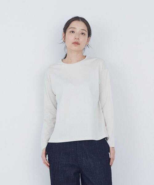 ADIEU TRISTESSE(アデュートリステス)の「刺繍入りロングスリーブTシャツ(Tシャツ/カットソー・レディース・アイボリー/グレー/ピンク・FREE)」の2枚目の写真