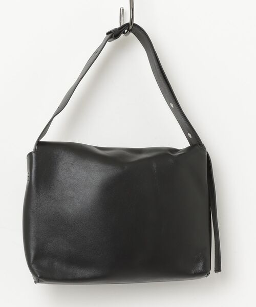 YArKA（ヤーカ）の「【YArKA/ヤーカ】real leather fluffy flap shoulder bag [tdht6] / リアルレザーふんわりフラップショルダー（ハンドバッグ・メンズ・ブラック・FREE）」の19枚目の写真