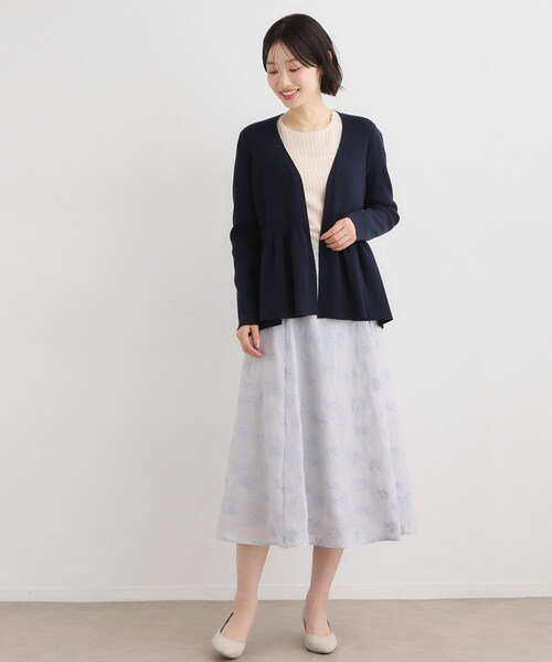 LAURA ASHLEY(ローラアシュレイ)の「【人気デザイン!シルク混/洗える】フリルカーディガン(カーディガン/ボレロ・レディース・パープル/ネイビー/グレー・38/40)」の13枚目の写真