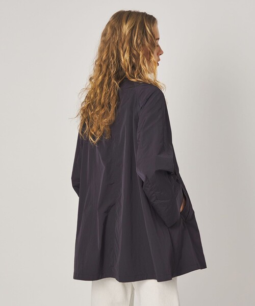 Steven Alan（スティーブンアラン）の「＜Steven Alan＞ナイロン テント ショート コート（ステンカラーコート・レディース・ネイビー/グレー・S/M/L）」の6枚目の写真