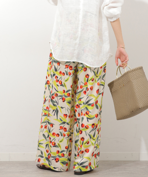 JOURNAL STANDARD relume（ジャーナルスタンダード　レリューム）の「ボカシフラワーヴィンテージイージーパンツ（その他パンツ・レディース・ブラック/アイボリー・FREE）」の9枚目の写真