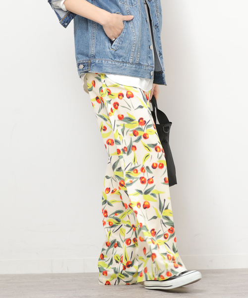 JOURNAL STANDARD relume（ジャーナルスタンダード　レリューム）の「ボカシフラワーヴィンテージイージーパンツ（その他パンツ・レディース・ブラック/アイボリー・FREE）」の18枚目の写真