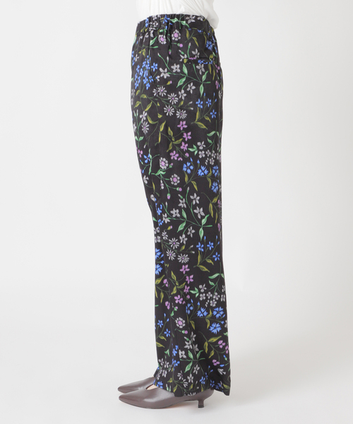 JOURNAL STANDARD relume（ジャーナルスタンダード　レリューム）の「ボカシフラワーヴィンテージイージーパンツ（その他パンツ・レディース・ブラック/アイボリー・FREE）」の22枚目の写真