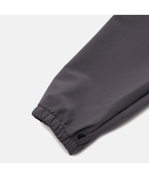 Timberland（ティンバーランド）の「モーション ソフトシェル ジャケット メンズ（マウンテンパーカー・メンズ・ダークグレー・LARGE/MEDIUM/SMALL/X-LARGE）」の6枚目の写真