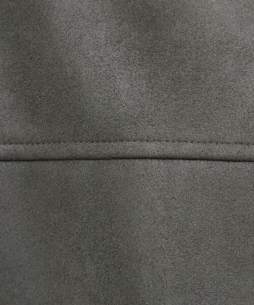 grove（グローブ）の「スエードライク ノーカラーブルゾン（ノーカラージャケット・レディース・ベージュ/オフホワイト/チャコールグレー・02/03/01/05/04）」の7枚目の写真