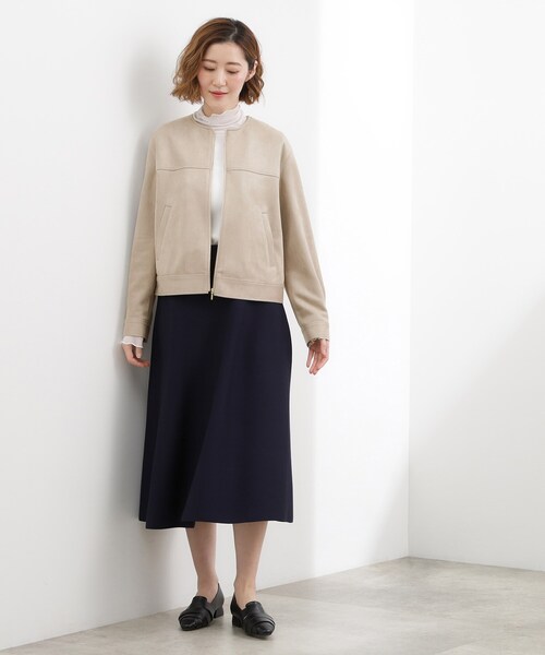 grove（グローブ）の「スエードライク ノーカラーブルゾン（ノーカラージャケット・レディース・ベージュ/オフホワイト/チャコールグレー・02/03/01/05/04）」の12枚目の写真