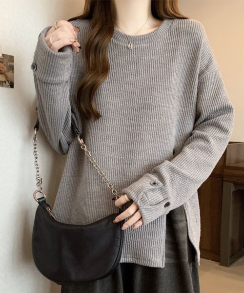 Flugge(フラッジー)の「袖ボタン長袖トップス(その他トップス・レディース・ベージュ・FREE)」の2枚目の写真
