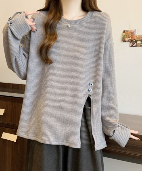 Flugge(フラッジー)の「袖ボタン長袖トップス(その他トップス・レディース・ベージュ・FREE)」の4枚目の写真