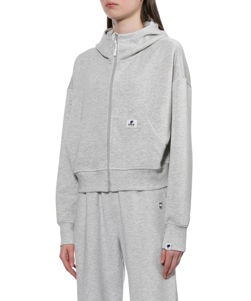 A BATHING APE(アベイシングエイプ)の「CROP ZIP-UP JACKET(パーカー・レディース・グレー・X-SMALL/SMALL)」の3枚目の写真
