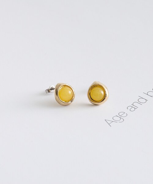 Jena espace merveilleux（ジェナ　エスパスメルヴェイユ）の「ツブストーンピアス（リング・レディース・ベージュ/イエロー・FREE）」の4枚目の写真