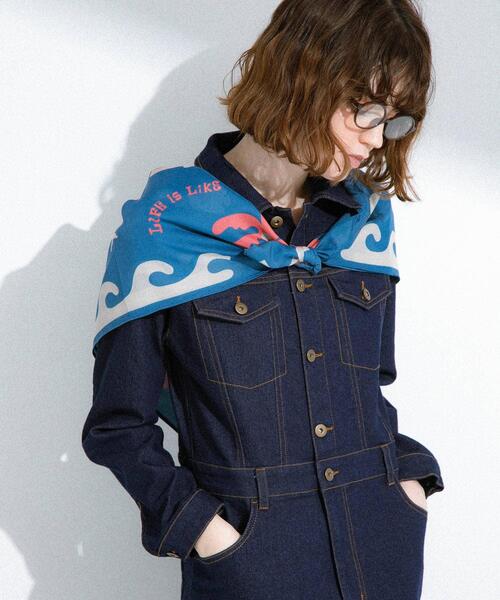 URBAN RESEARCH Sonny Label(アーバンリサーチサニーレーベル)の「TOYAMEGコラボスカーフ(バンダナ/スカーフ・レディース・ネイビー/ブラウン/アイボリー・FREE)」の3枚目の写真