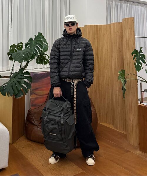 RAWROW（ロウロウ）の「シティウォーカーラックス MAXI PLUS 015 [3カラー]（バックパック/リュック・レディース・ブラック/ネイビー/カーキ・FREE）」の21枚目の写真