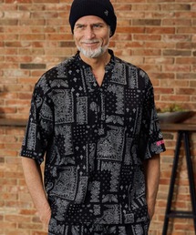 Maison code 13（メゾンコードサーティーン）の「mhs2585-felkod×Maison code 13 collaboration linen like bandana pullover shirts バンダナ柄プルオーバーシャツ(M26S-17)（シャツ/ブラウス）」