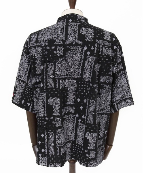 Maison code 13(メゾンコードサーティーン)の「mhs2585-felkod×Maison code 13 collaboration linen like bandana pullover shirts バンダナ柄プルオーバーシャツ(M26S-17)(シャツ/ブラウス・メンズ・ホワイト/ブラック・S/M/L)」の17枚目の写真